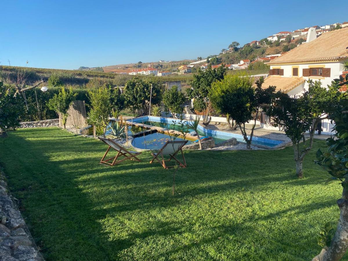 The Far End Surf House - Surf & Yoga Holidays Lourinhã Exterior foto